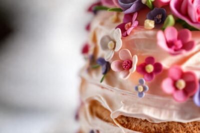 Un pastel lujoso y delicado