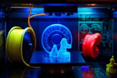 Impresoras 3D muestran filamentos y ciencia