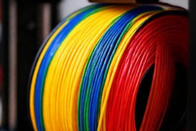 Impresora 3D crea plástico colorido vibrante